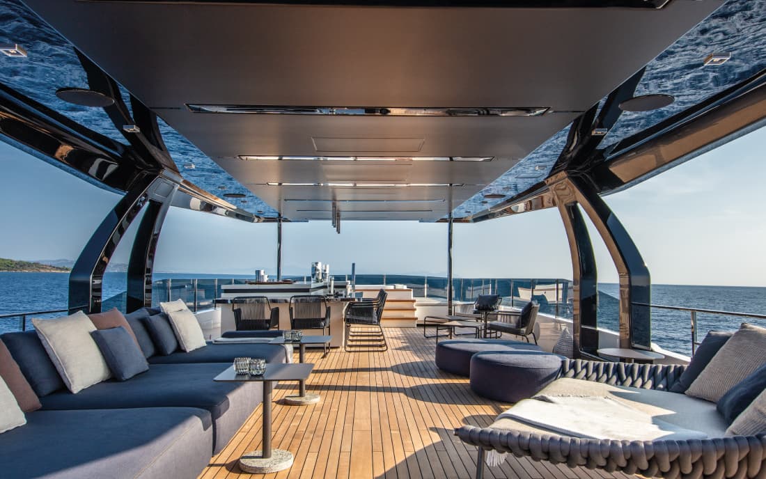 Яхта Custom Line Navetta 42 фото 2.30