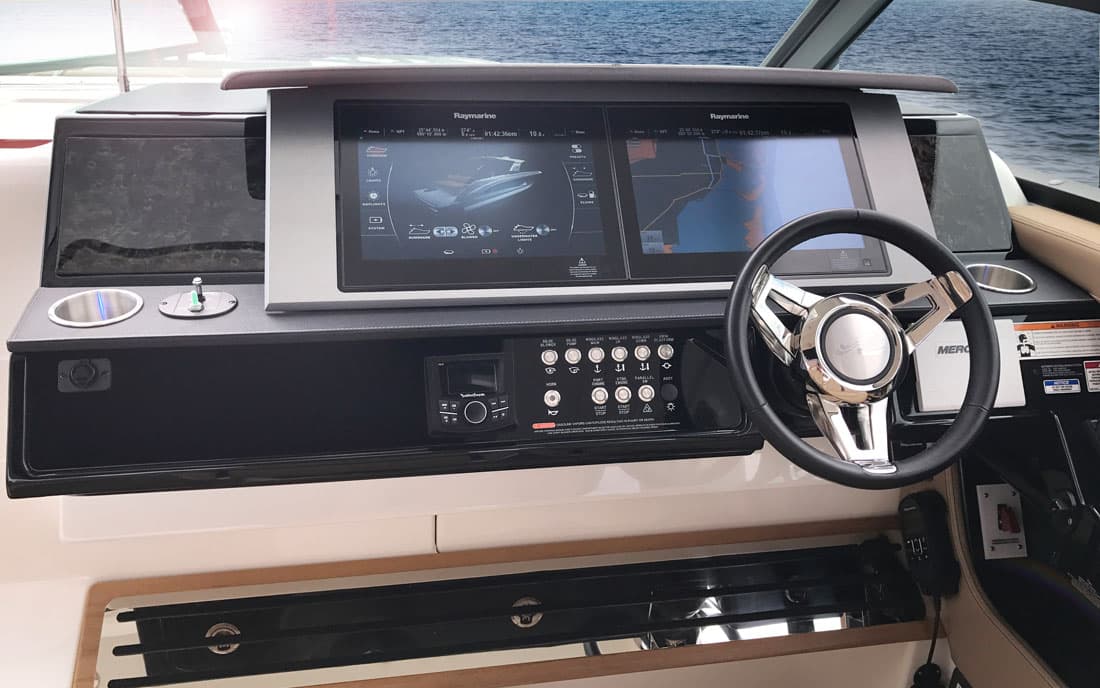 Катер Sea Ray SLX 400 фото 2.3