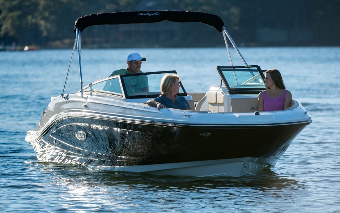 Катер Sea Ray  230 SPX фото 1.5