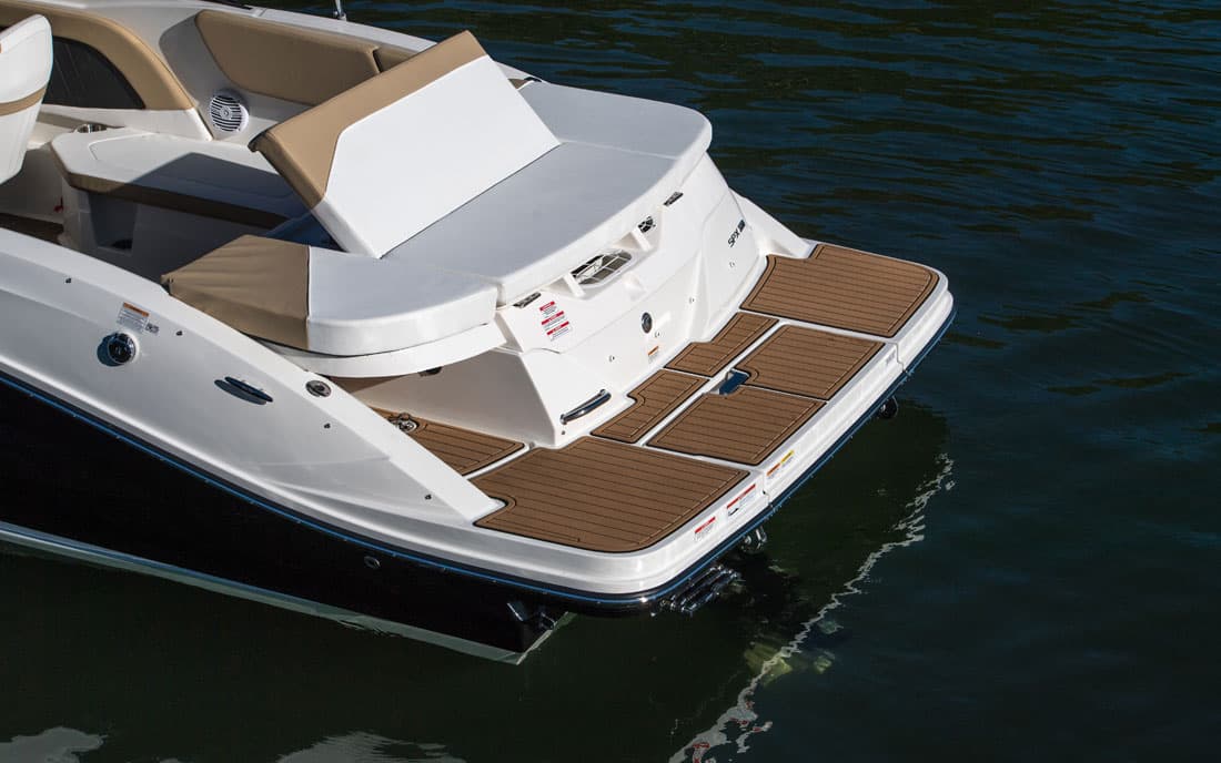 Катер Sea Ray  230 SPX фото 2.10