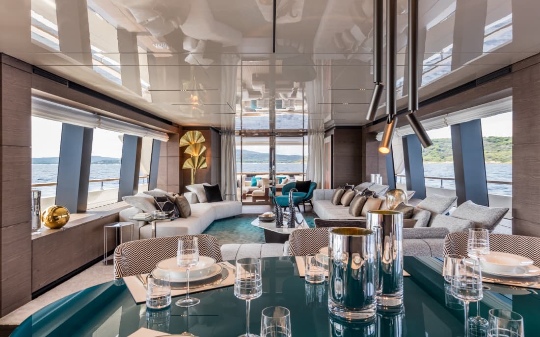 Яхта Custom Line Navetta 42 фото 2.6