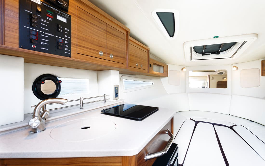 Катер Sea Ray  Sundancer 265 фото 2.12