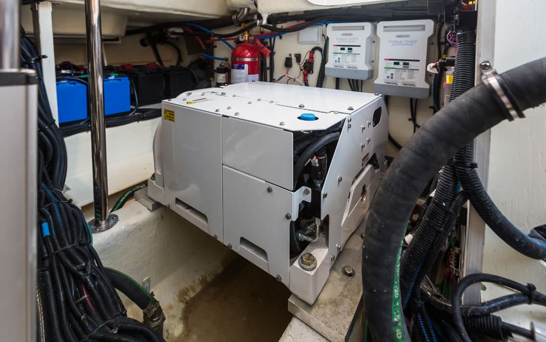 Катер Sea Ray  SLX 400 OB фото 2.15