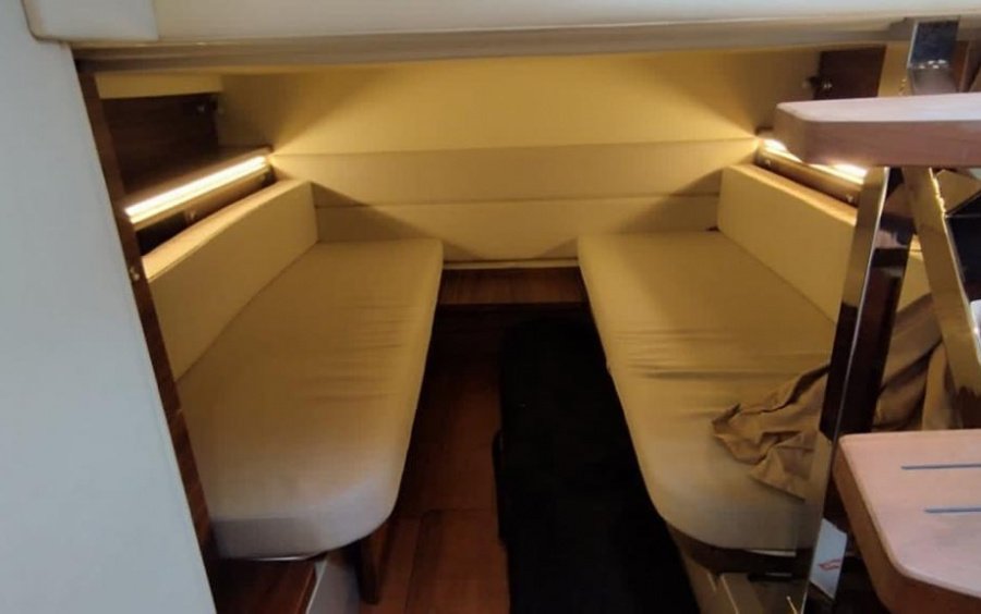 Катер Sea Ray Sundancer 320 фото 1.11