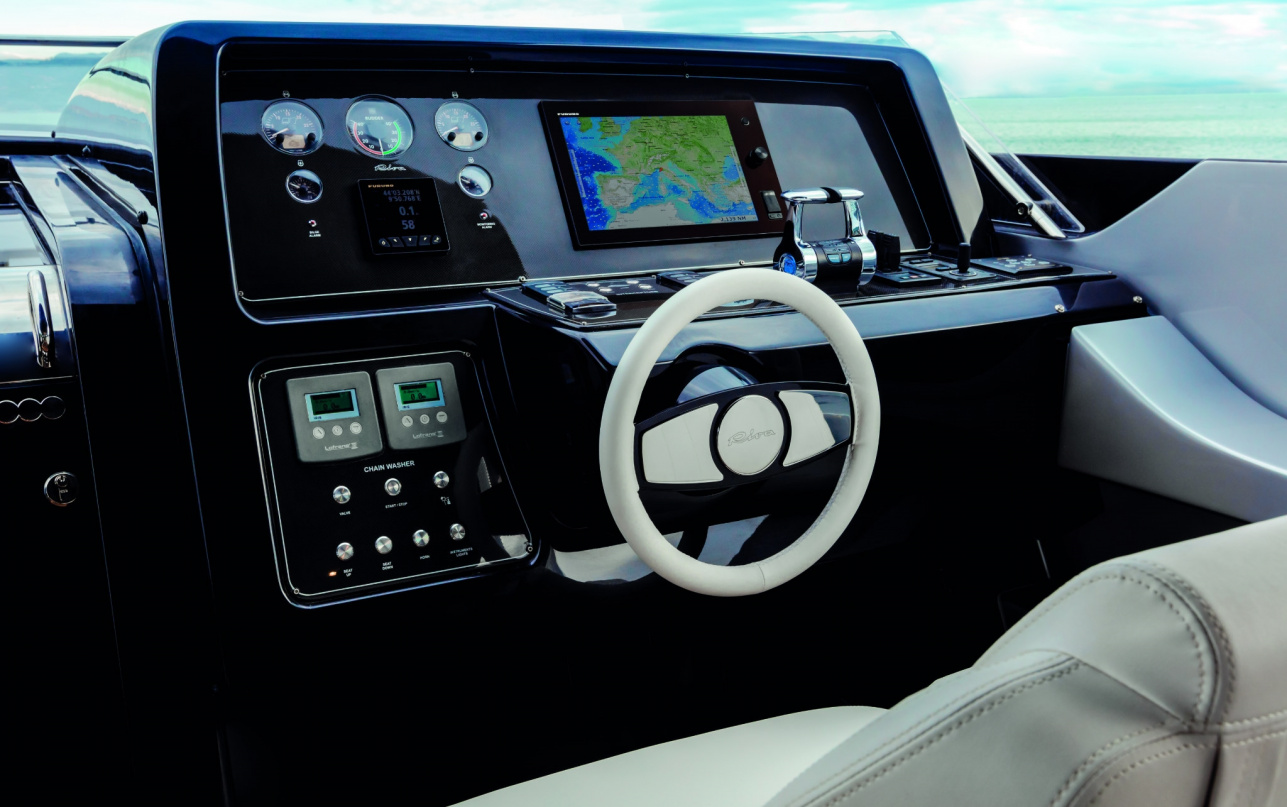Яхта Riva 102' Corsaro Super фото 1.12