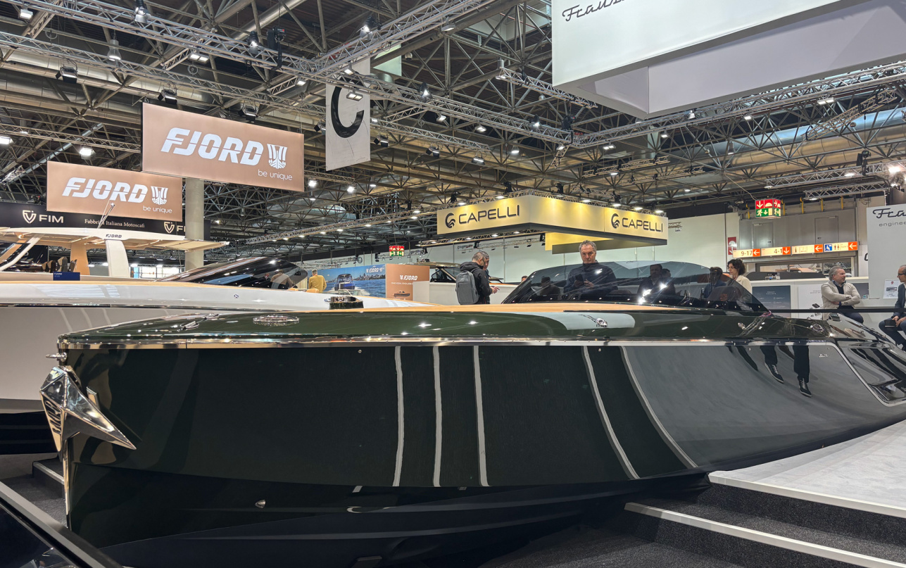 Катер Frauscher x Porsche 850 Fantom фото 1.23