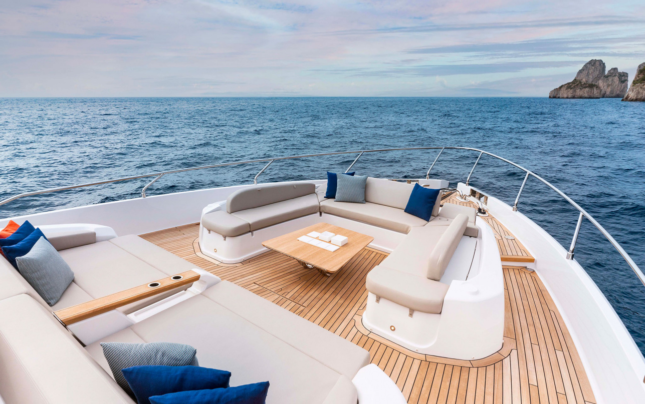 Яхта Ferretti Yachts 860 фото 2.22