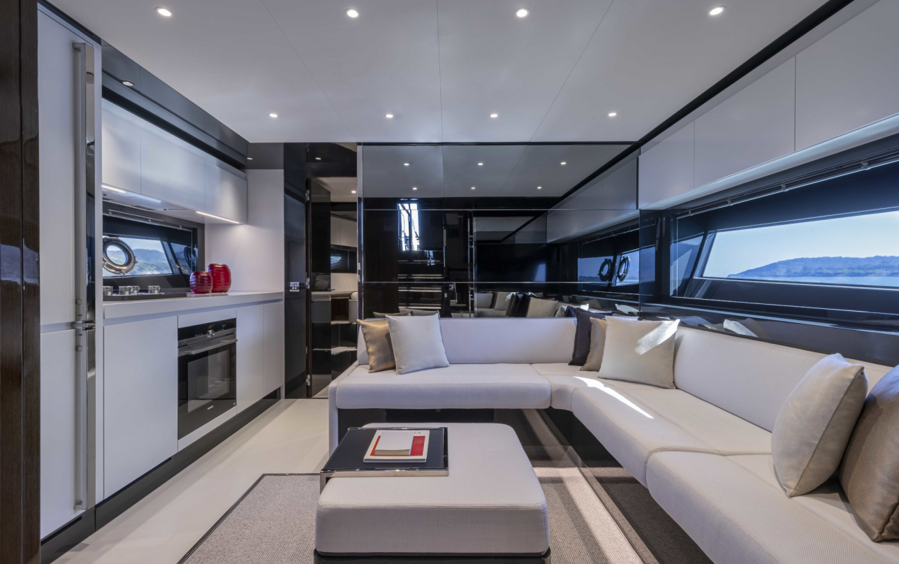 Яхта Riva 68' Diable фото 2.1