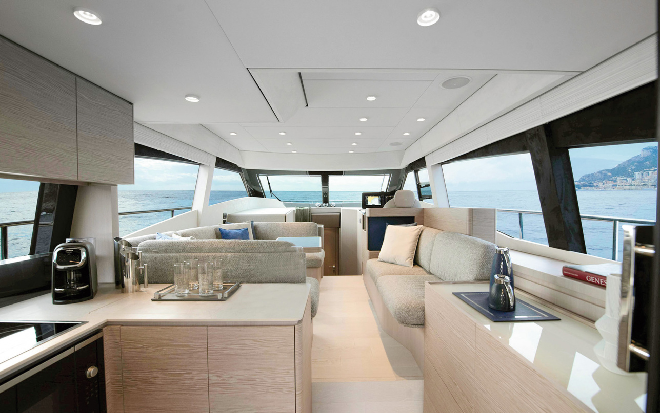 Яхта Ferretti Yachts 500 фото 2.1