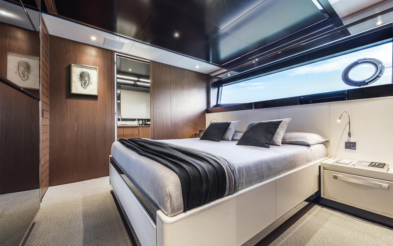 Яхта Riva 90' Argo фото 2.21