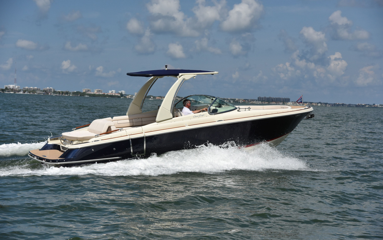 Катер Chris-Craft Launch 28 GT фото 1.29