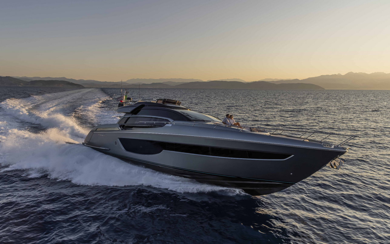 Яхта Riva 76' Perseo Super фото 1.1