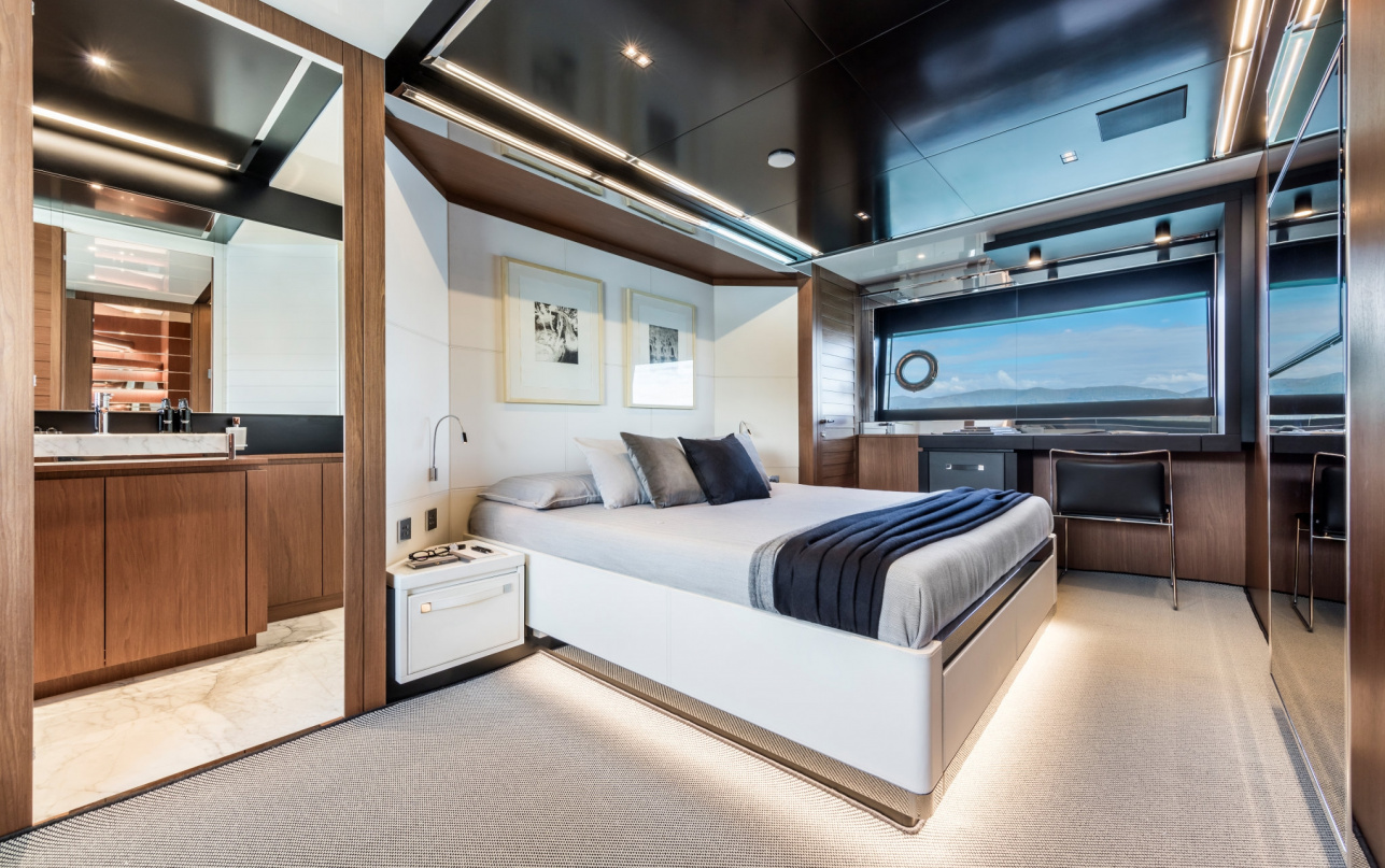 Яхта Riva 90' Argo фото 2.26