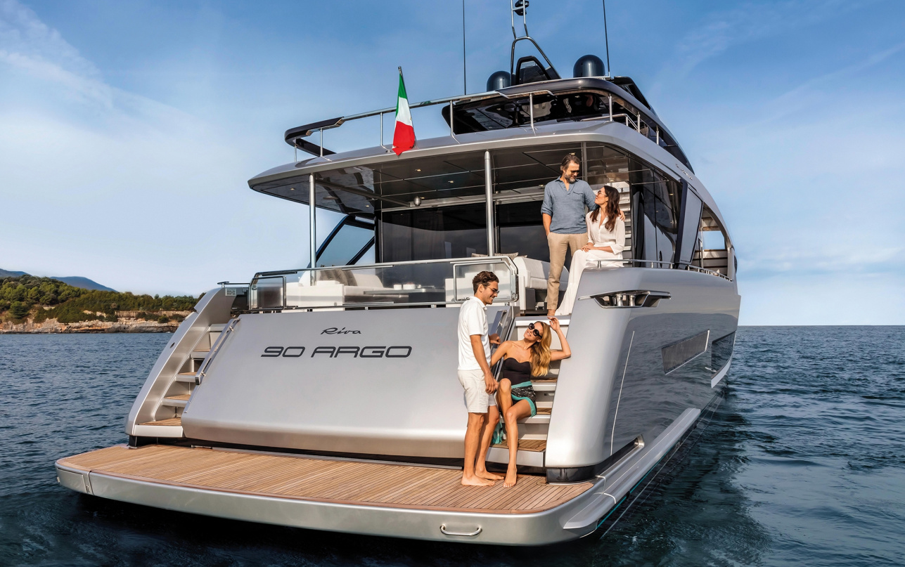 Яхта Riva 90' Argo фото 1.8