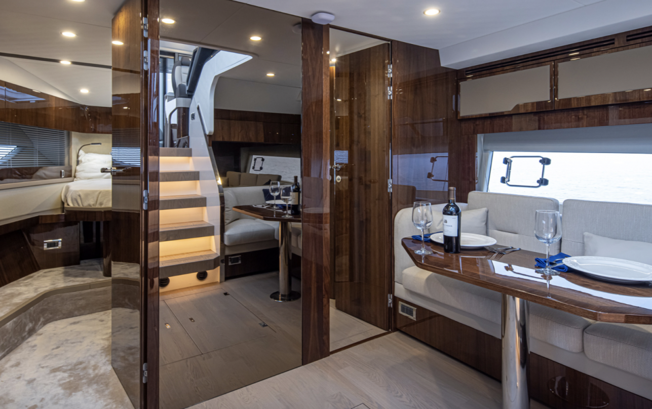 Яхта Fairline 45 GT фото 2.7