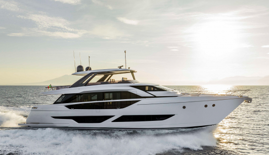 Яхта Ferretti Yachts 860