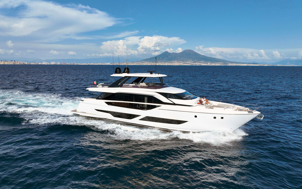 Яхта Ferretti Yachts 860 фото 1.9