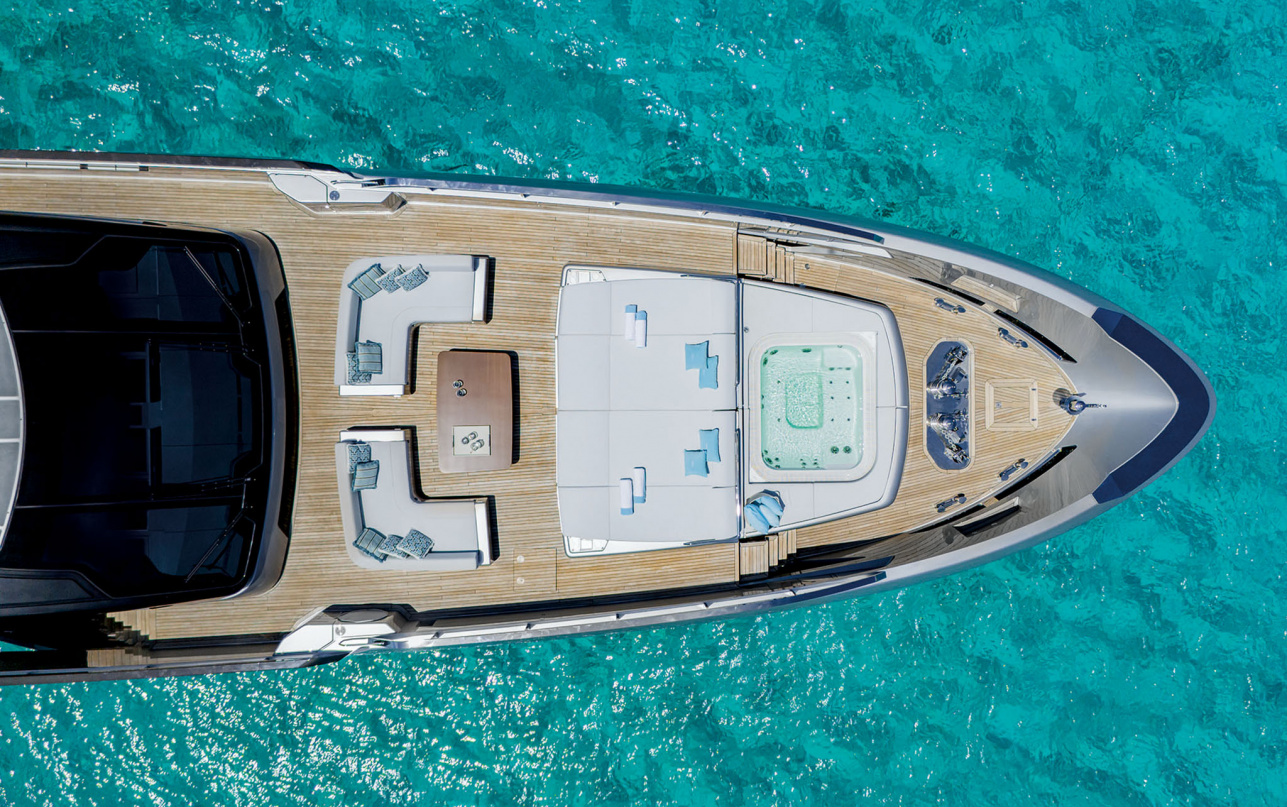 Яхта Riva 130 Bellisima фото 1.9