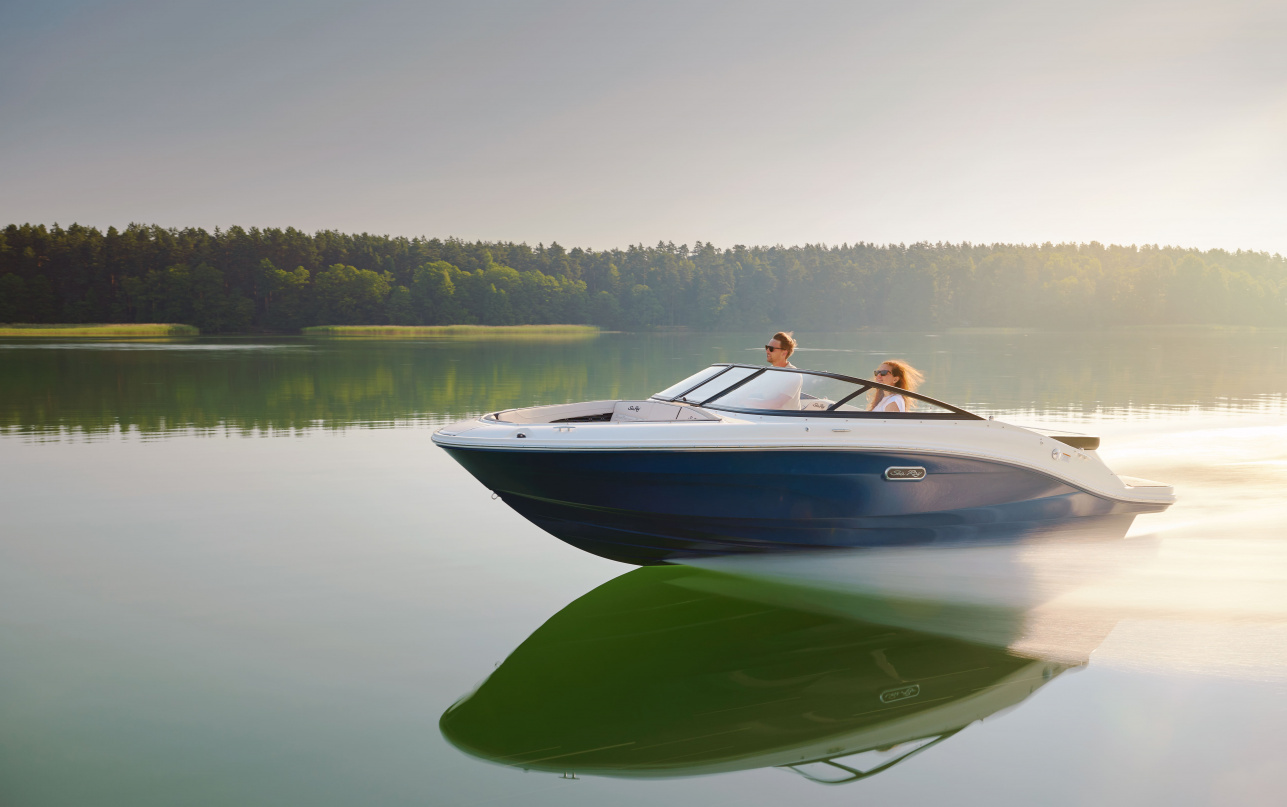 Катер Sea Ray 190 SPX фото 1.1