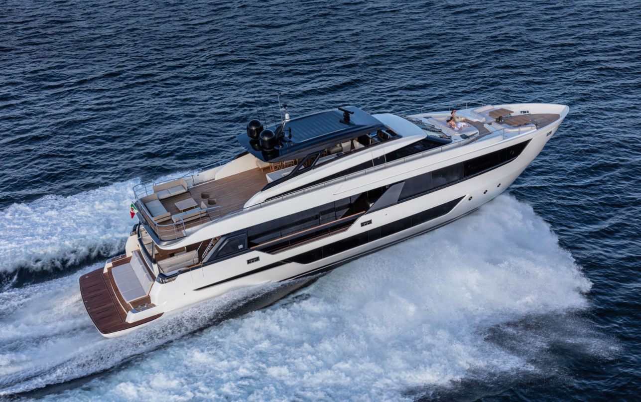 Яхта Ferretti Yachts 1000 фото 1.3