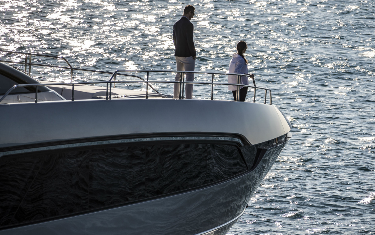 Яхта Riva 102' Corsaro Super фото 1.14