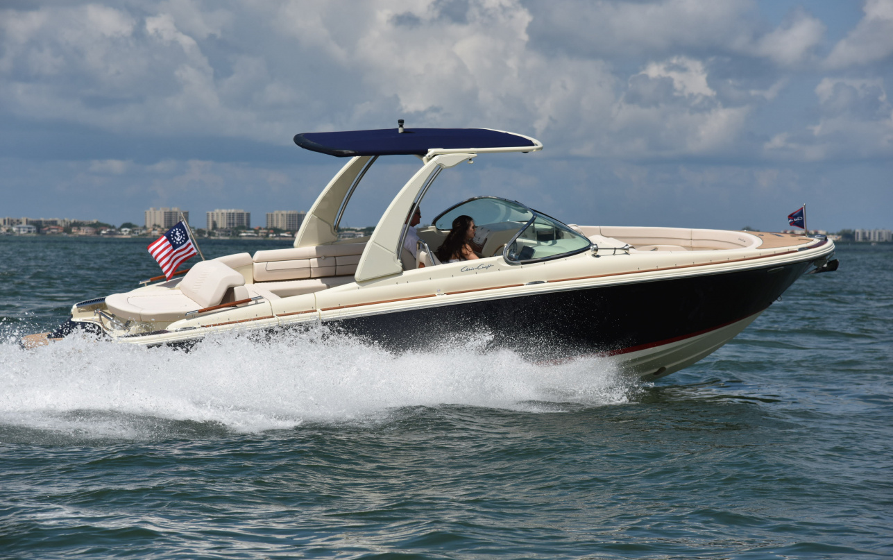 Катер Chris-Craft Launch 28 GT фото 1.28
