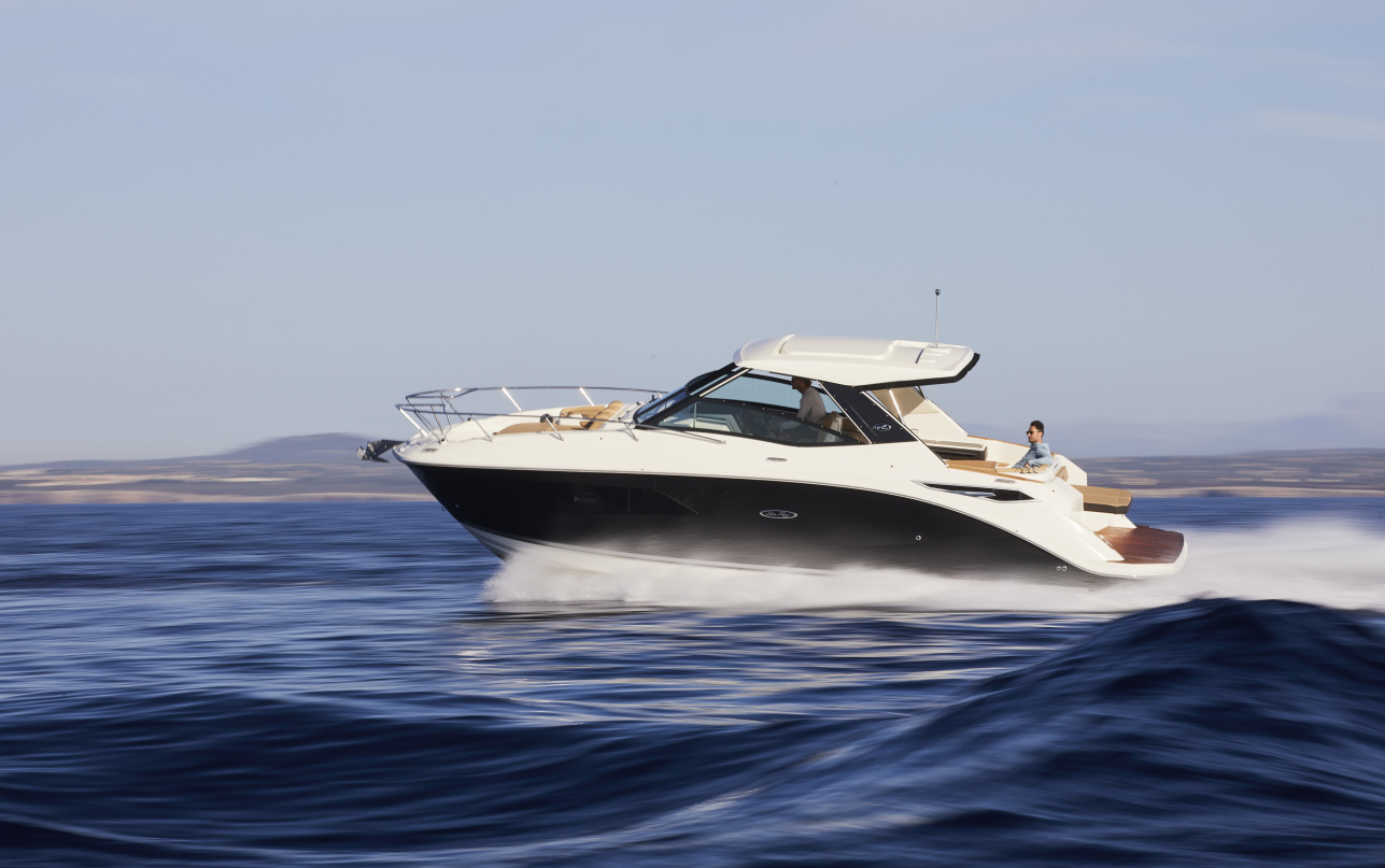 Катер Sea Ray  Sundancer 320 фото 1.7
