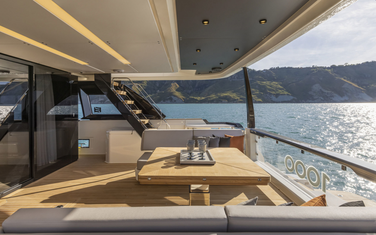 Яхта Ferretti Yachts 1000 фото 2.22