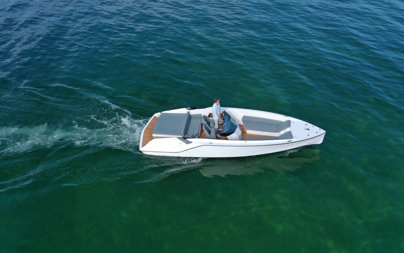 Катер Frauscher 740 Mirage Air Electric фото 1.1