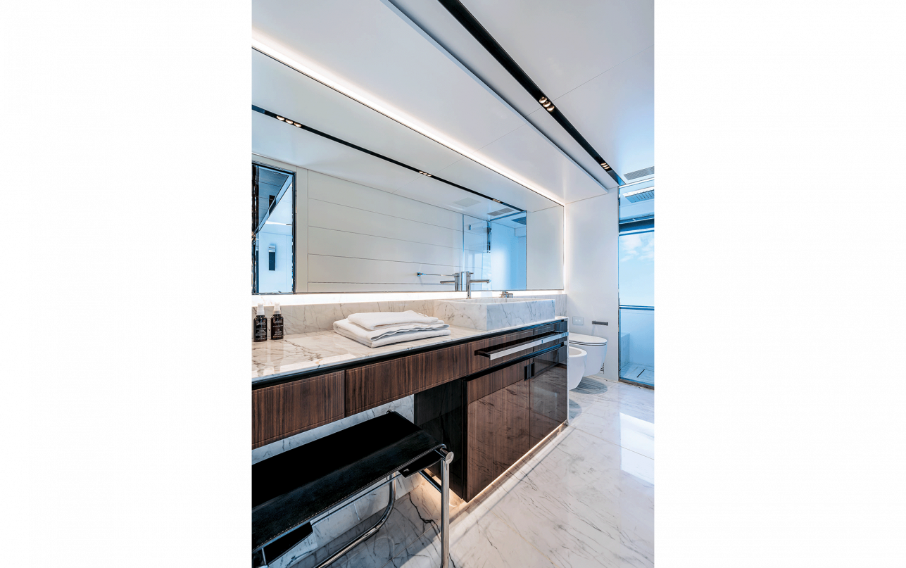Яхта Riva 130 Bellisima фото 2.10
