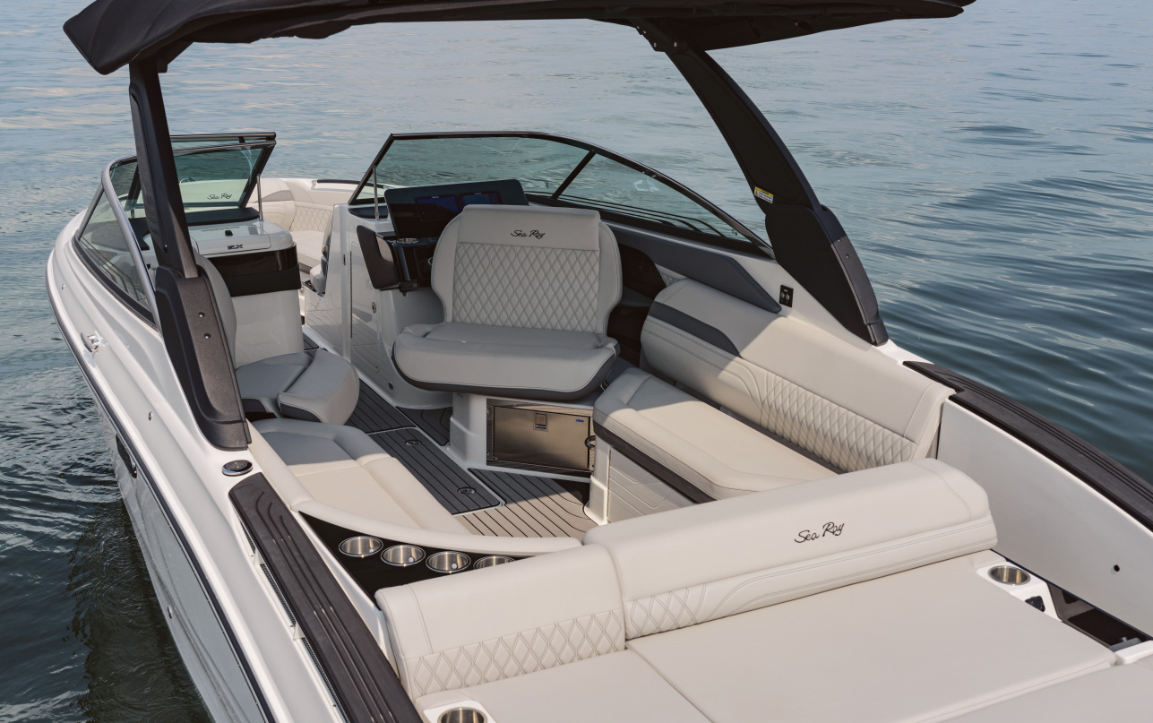 Катер Sea Ray SLX 280 фото 1.5