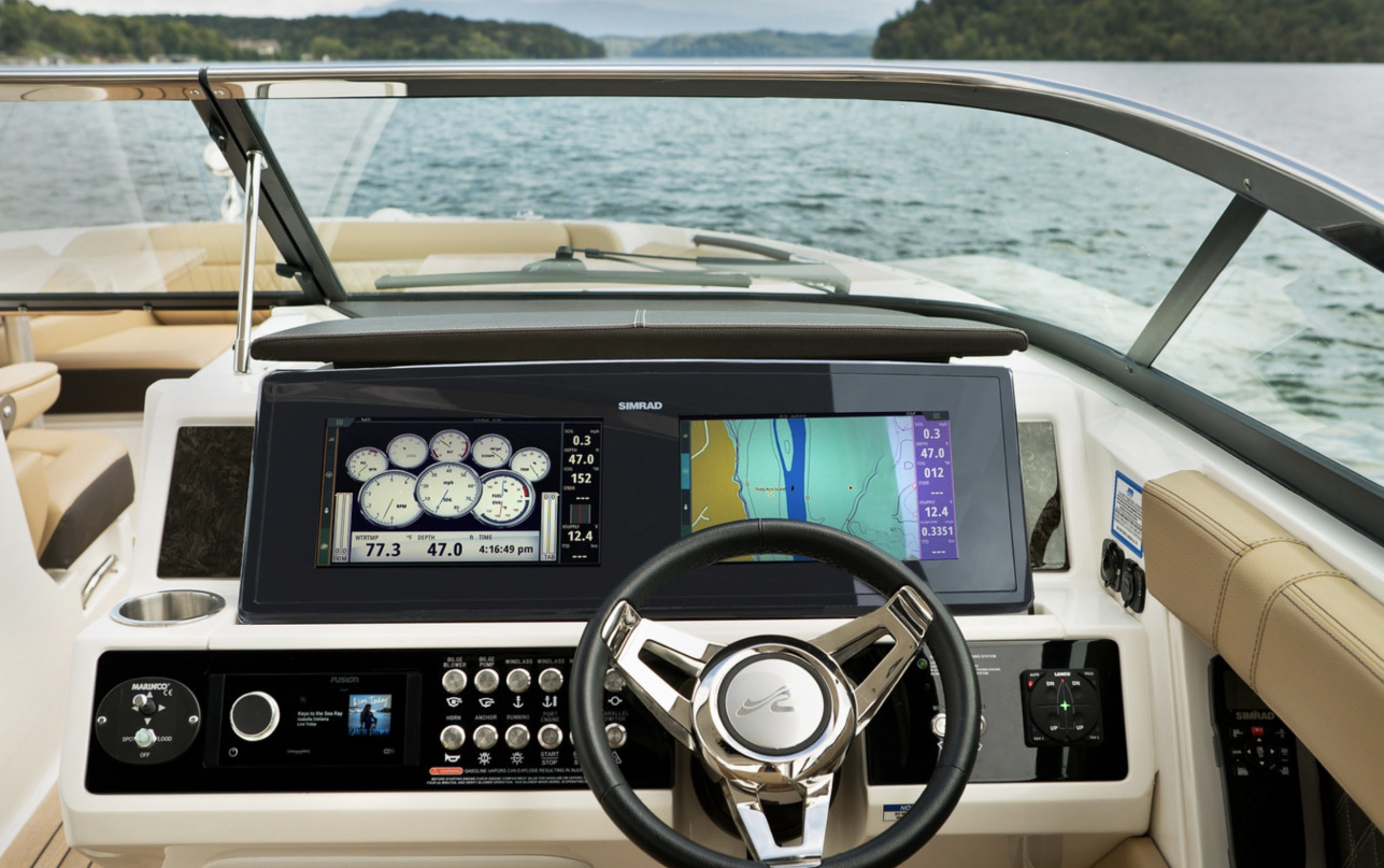 Катер Sea Ray SLX 350 OB (Outboard) фото 1.6
