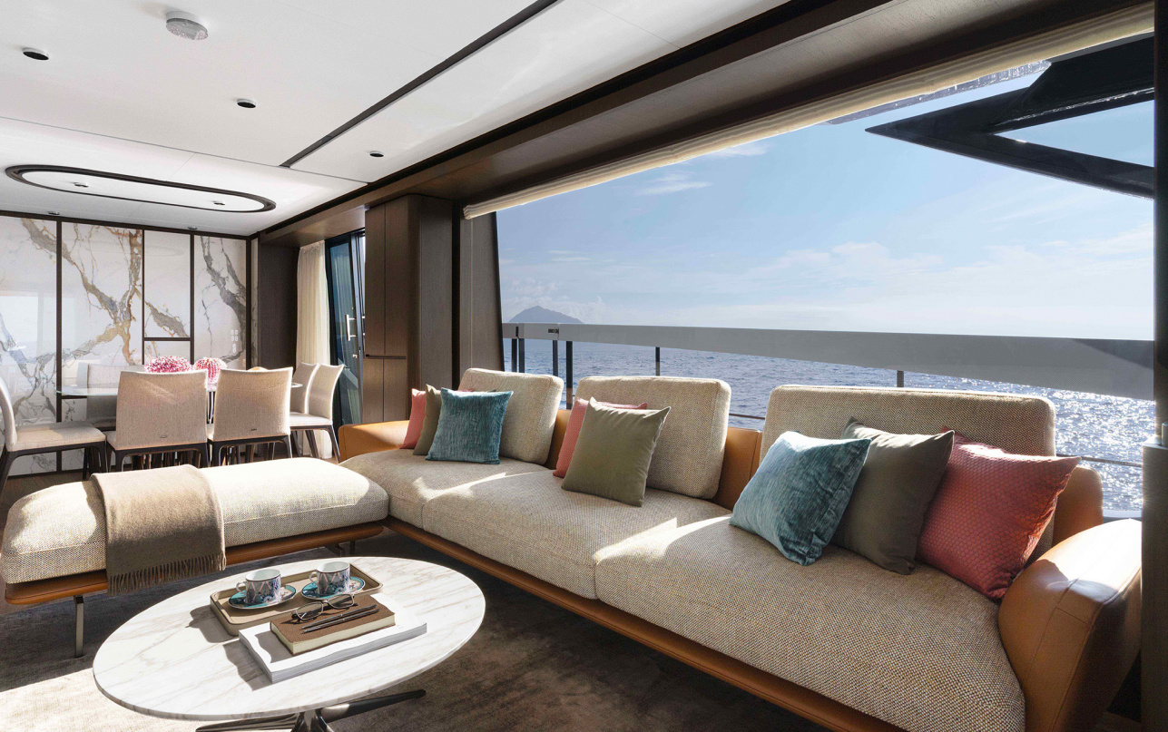 Яхта Ferretti Yachts 860 фото 2.34