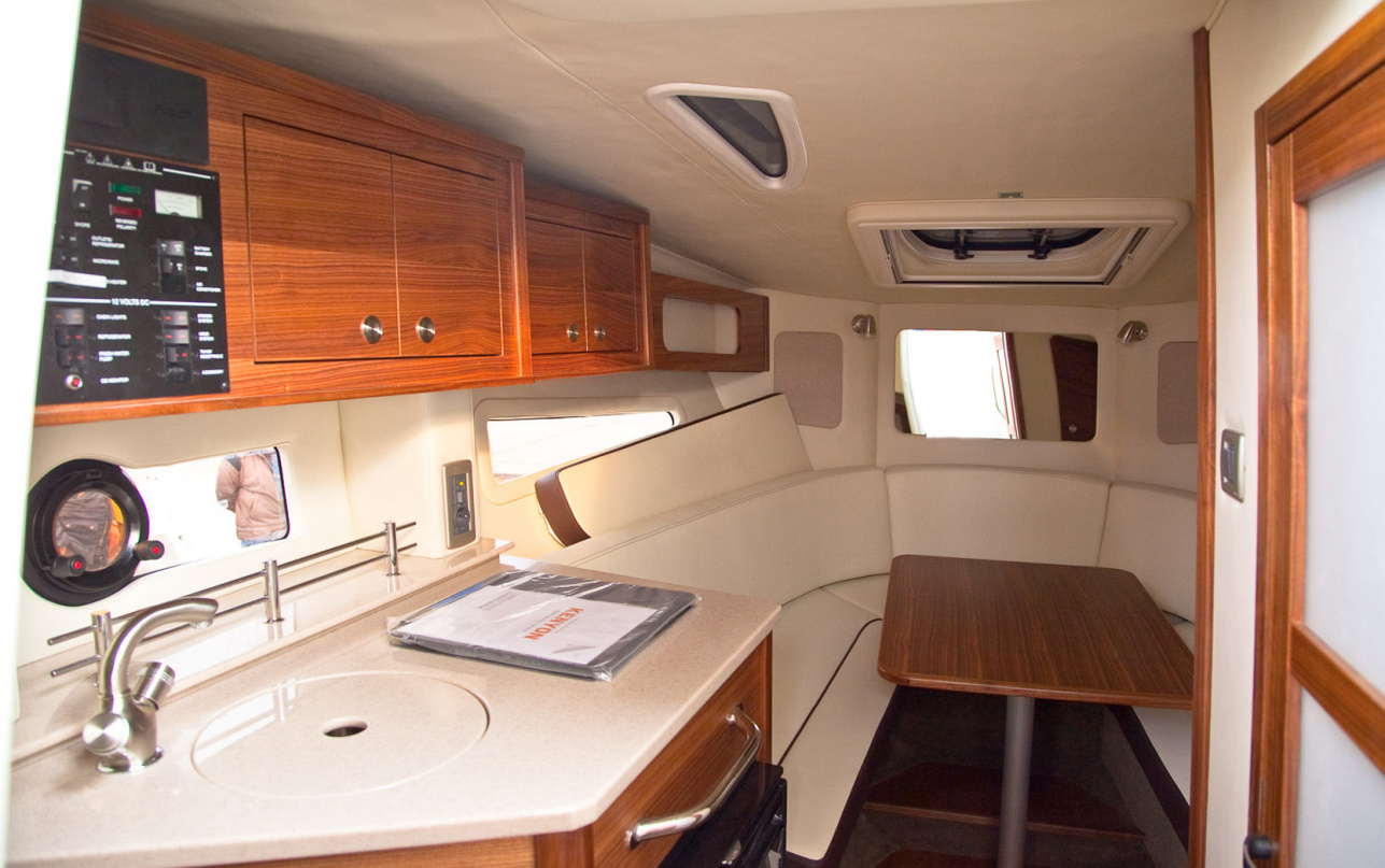 Катер Sea Ray  Sundancer 265/134 фото 1.10
