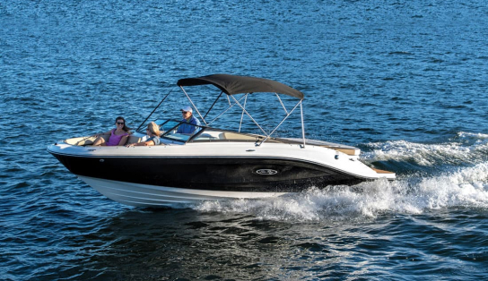 Катер Sea Ray  230 SPX