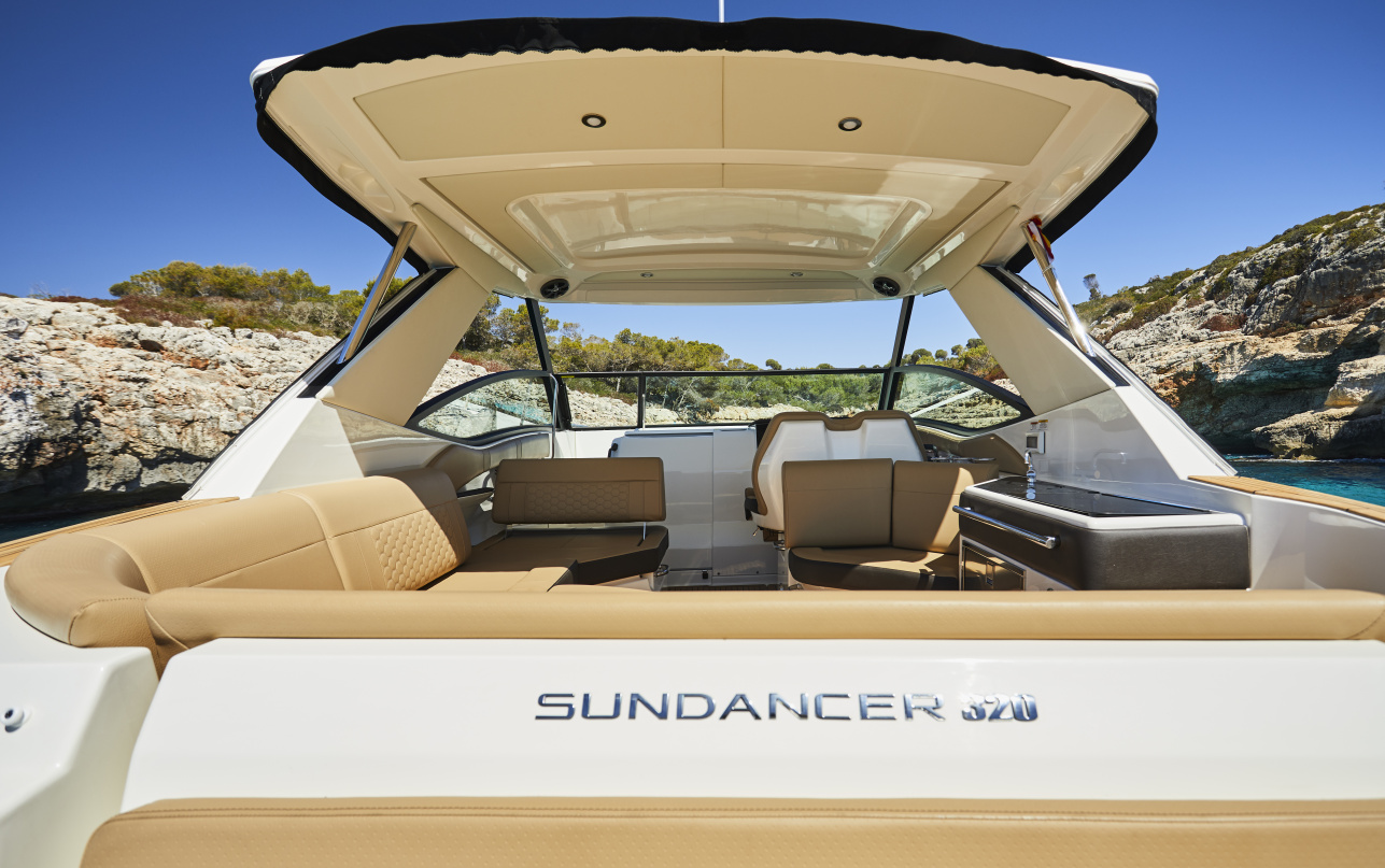 Катер Sea Ray  Sundancer 320 фото 1.10