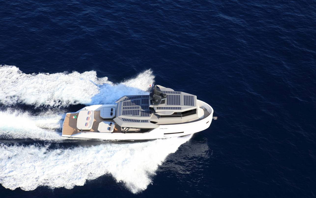Яхта Arcadia Yachts Sherpa 60 фото 1.7