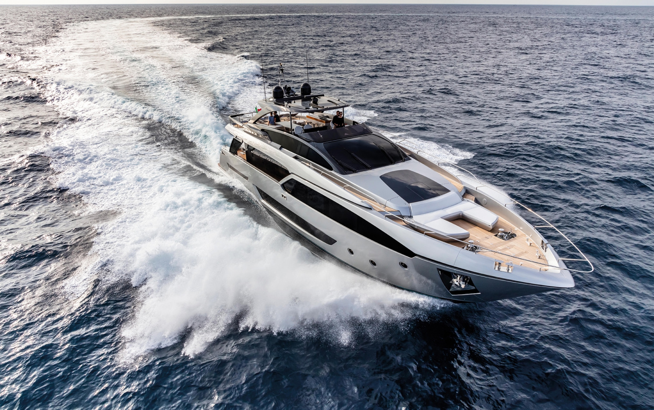 Яхта Riva 90' Argo фото 1.13