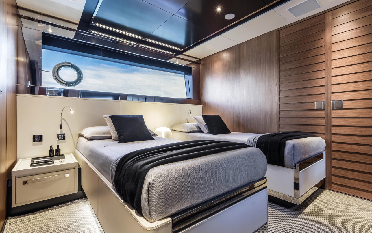 Яхта Riva 90' Argo фото 2.19