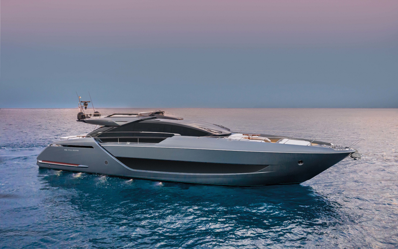 Яхта Riva 88' Folgore New фото 1.1