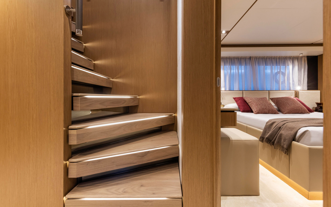 Яхта Ferretti Yachts 1000 фото 2.32