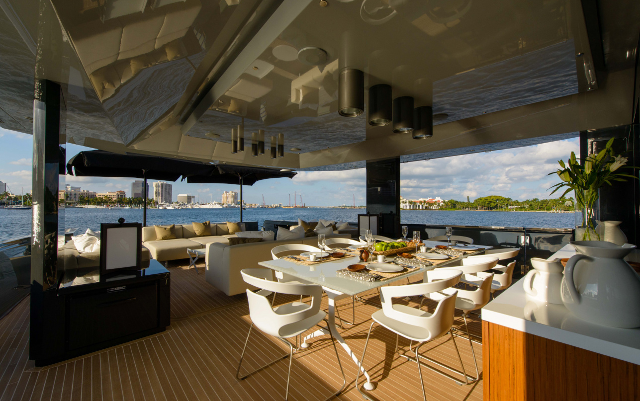 Яхта Arcadia Yachts A85 фото 1.12