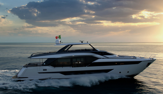 Яхта Ferretti Yachts 940
