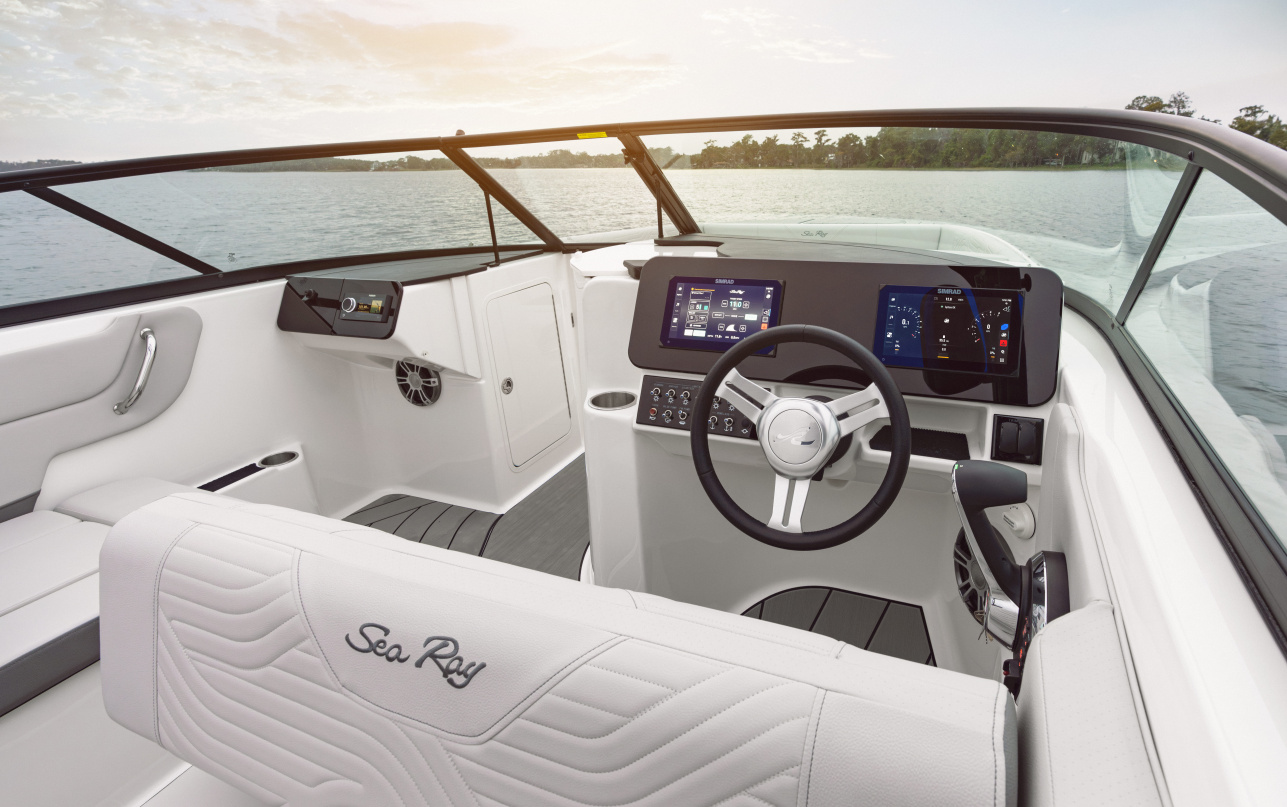 Катер Sea Ray SDX 270 Surf фото 1.8