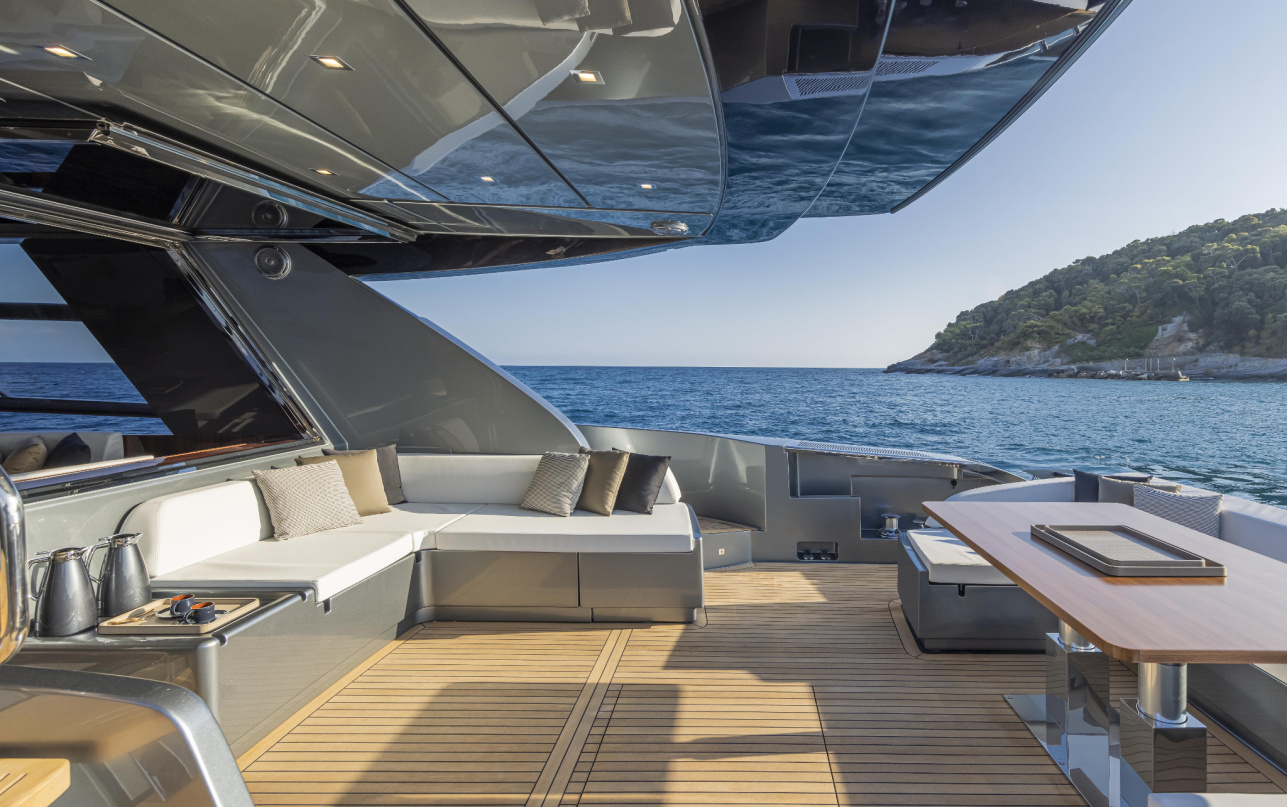 Яхта Riva 76' Perseo Super фото 1.5