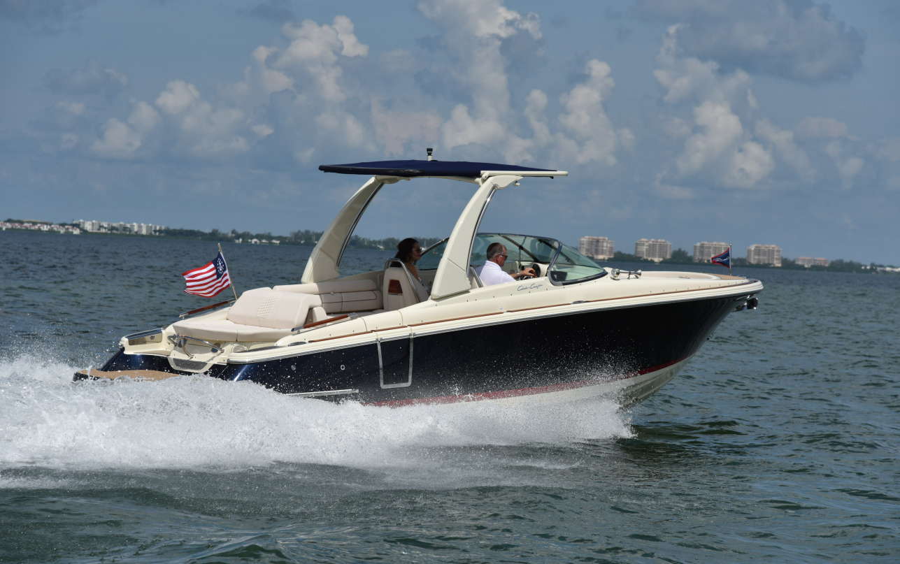 Катер Chris-Craft Launch 28 GT SURF фото 1.14