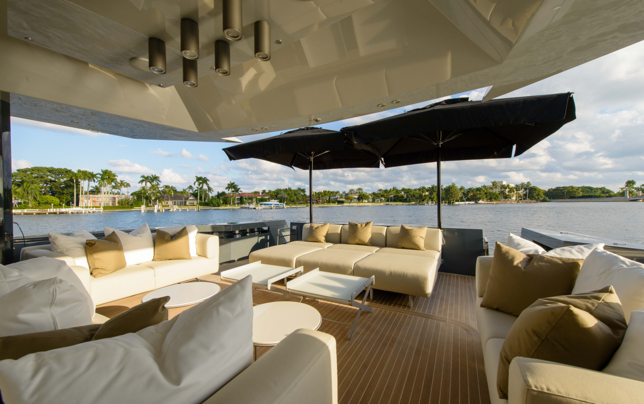 Яхта Arcadia Yachts A85 фото 1.13
