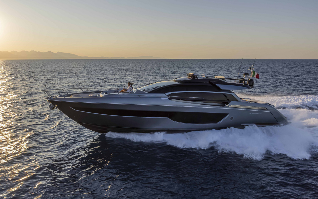 Яхта Riva 76' Perseo Super фото 1.8