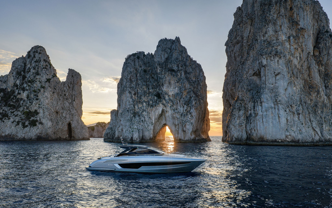 Яхта Riva 58' Capri фото 1.1