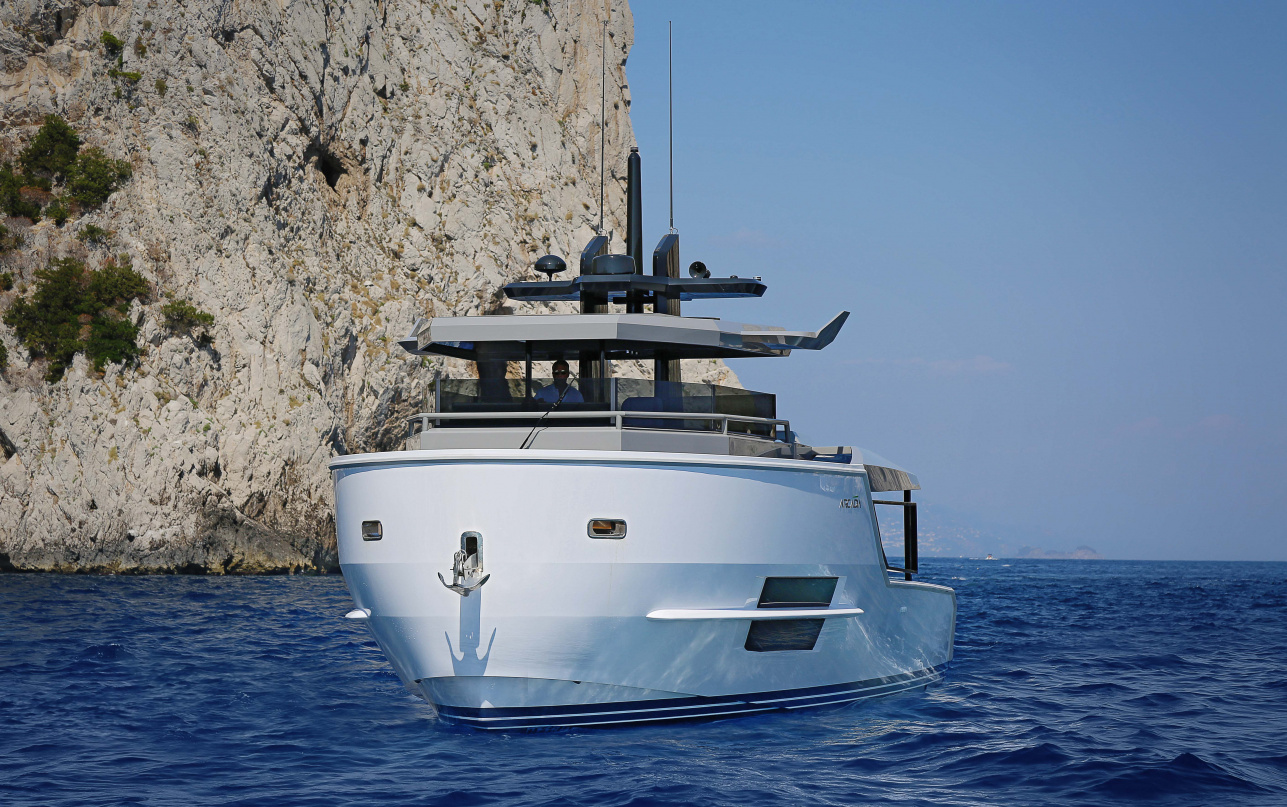 Яхта Arcadia Yachts Sherpa 60 фото 1.1